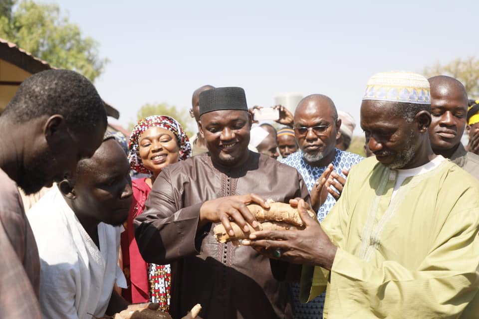 President Barrow Visits Community Garden that Yields D3 Million in One Season